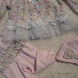 Laura Ashley Matching Sets - Laura Ashley Baby 3 peice Laura Ashley Matching Sets - Laura Ashley Baby 3 peice